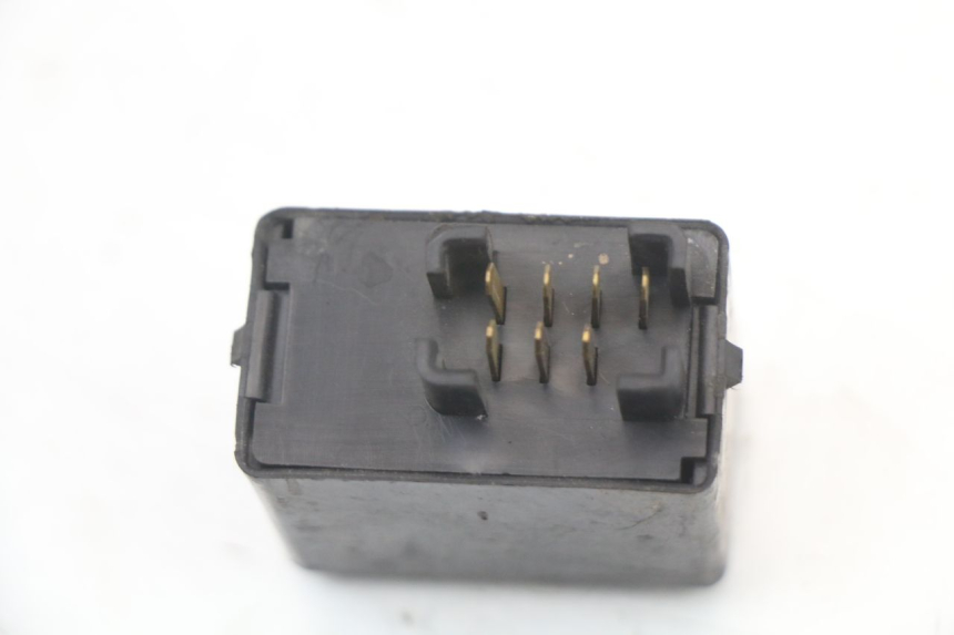photo de TURN SIGNAL RELAY SUZUKI GZ MARAUDER 125 (1998 - 2004)