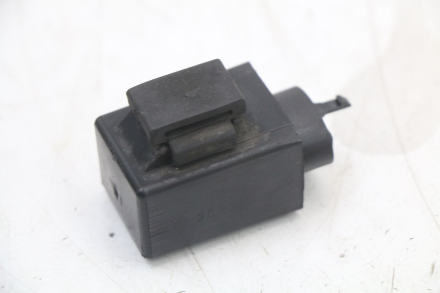 photo de TURN SIGNAL RELAY HONDA CBR F 1000 (1993 - 1996)