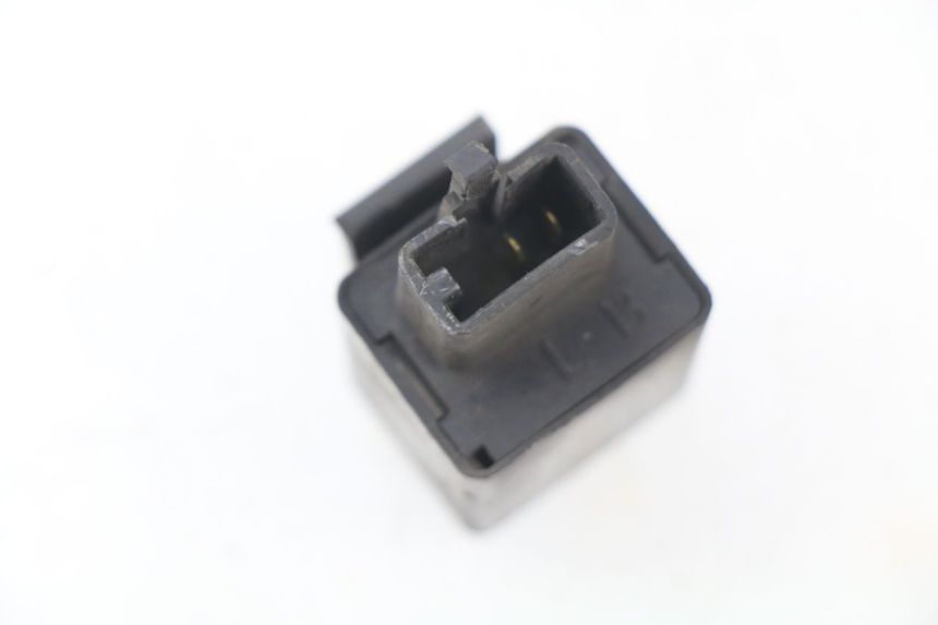 photo de FLASHER RELAY HONDA FES PANTHEON 125 (2003 - 2007)