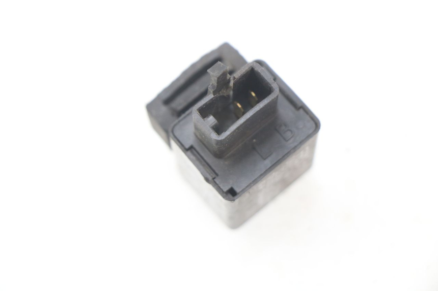 photo de FLASHER RELAY HONDA FES PANTHEON 125 (2003 - 2007)