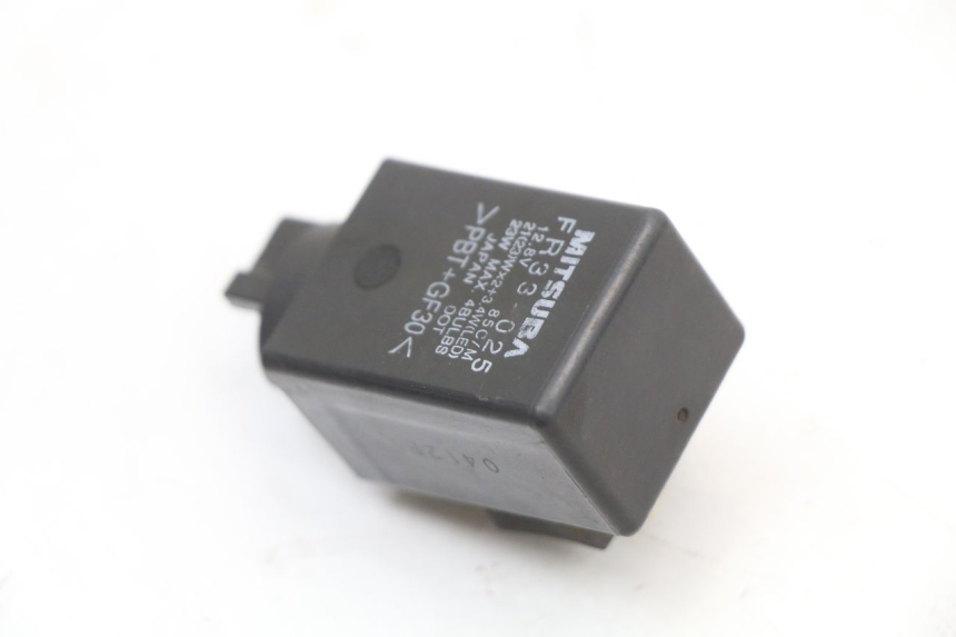 photo de FLASHING RELAY HONDA FES S-WING SWING ABS 125 (2007 - 2015)