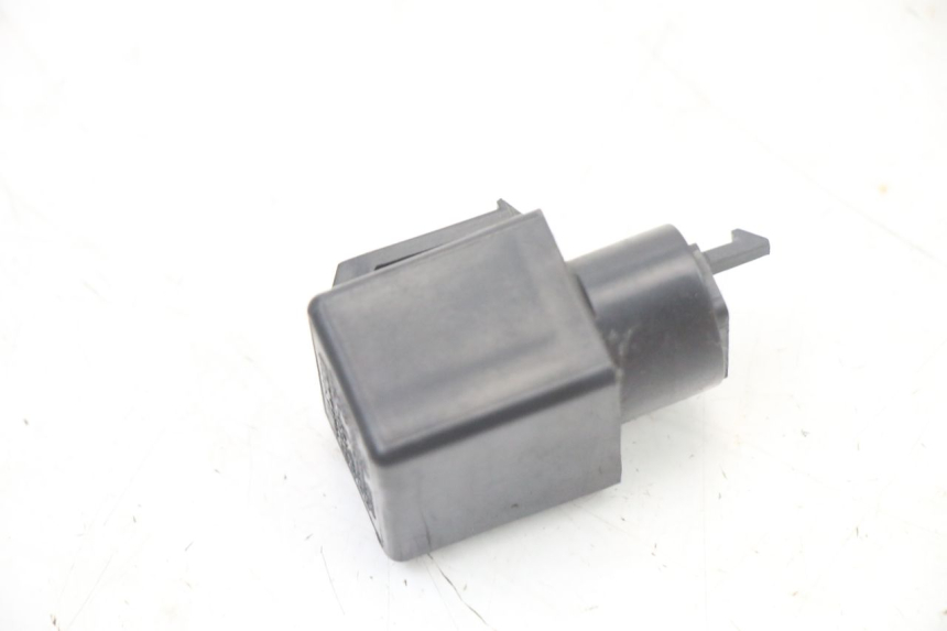 photo de TURN SIGNAL RELAY HONDA SH i 300 (2015 - 2020)