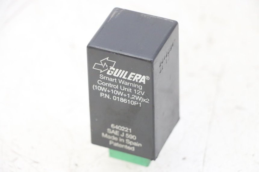 photo de TURN SIGNAL RELAY PIAGGIO IE MP3 YOURBAN 300 (2011 - 2016)