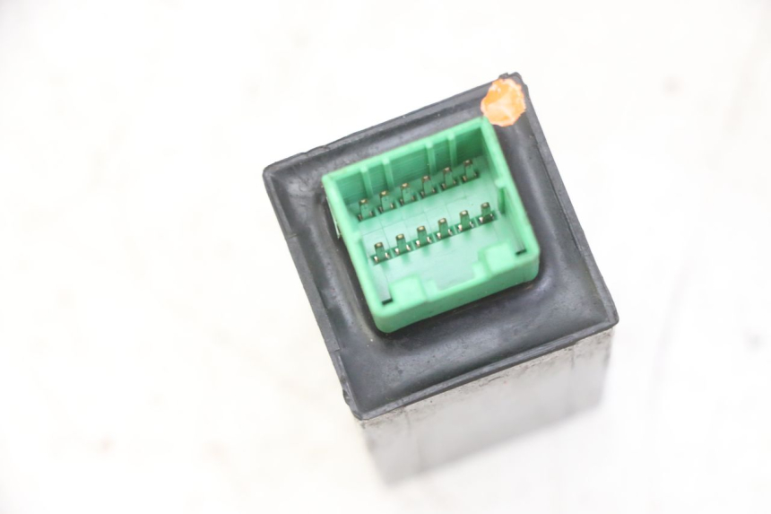 photo de TURN SIGNAL RELAY PIAGGIO IE MP3 YOURBAN 300 (2011 - 2016)