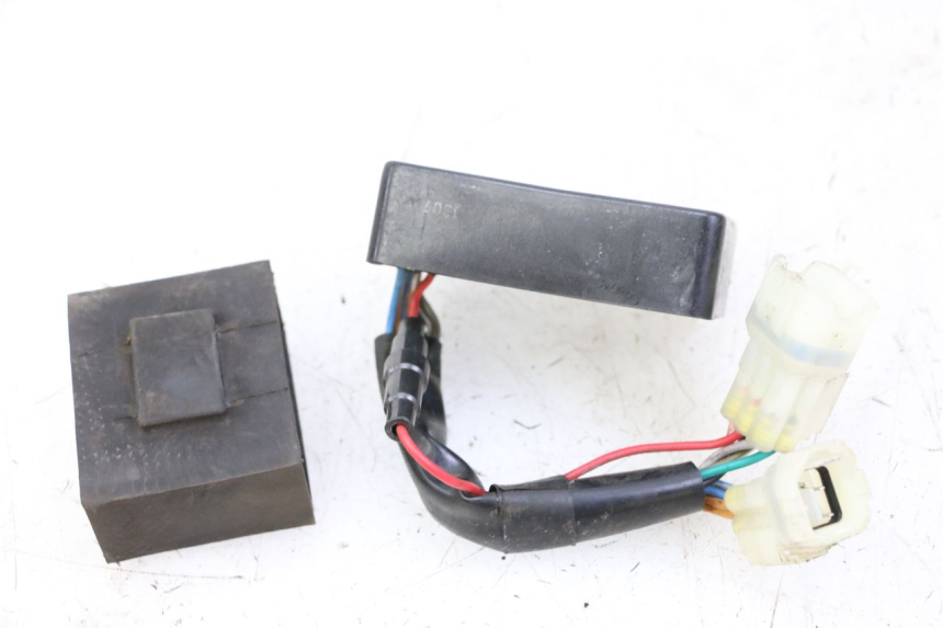 photo de TURN SIGNAL RELAY SYM JOYMAX 125 (2010 - 2017)
