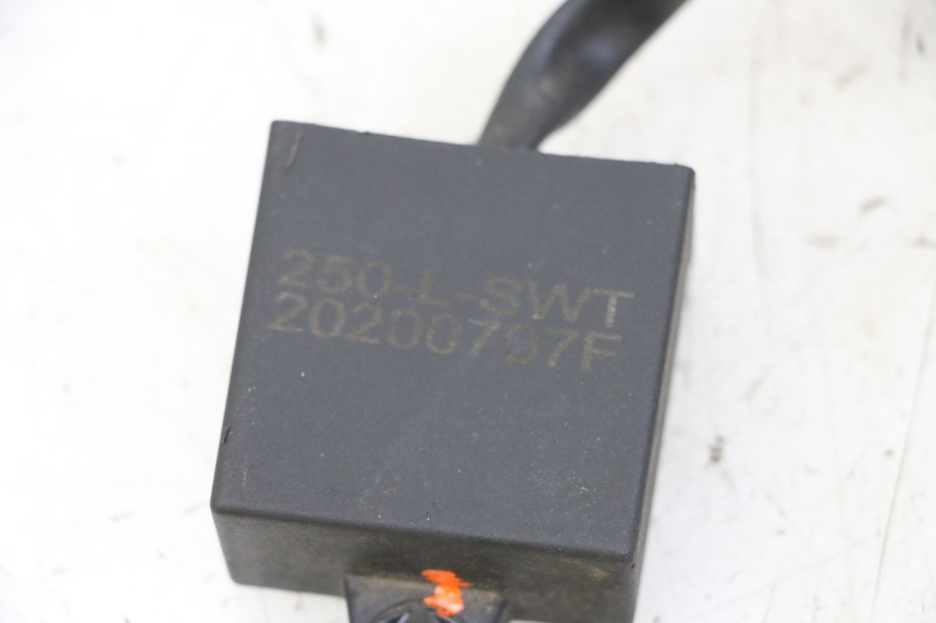 photo de TURN SIGNAL RELAY KEEWAY K-LIGHT KLIGHT 125 (2018 - 2025)