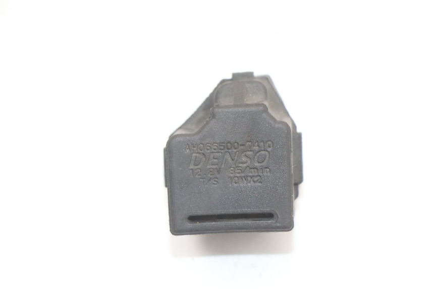 photo de TURN SIGNAL RELAY KAWASAKI NINJA 400 (2018 - 2023)