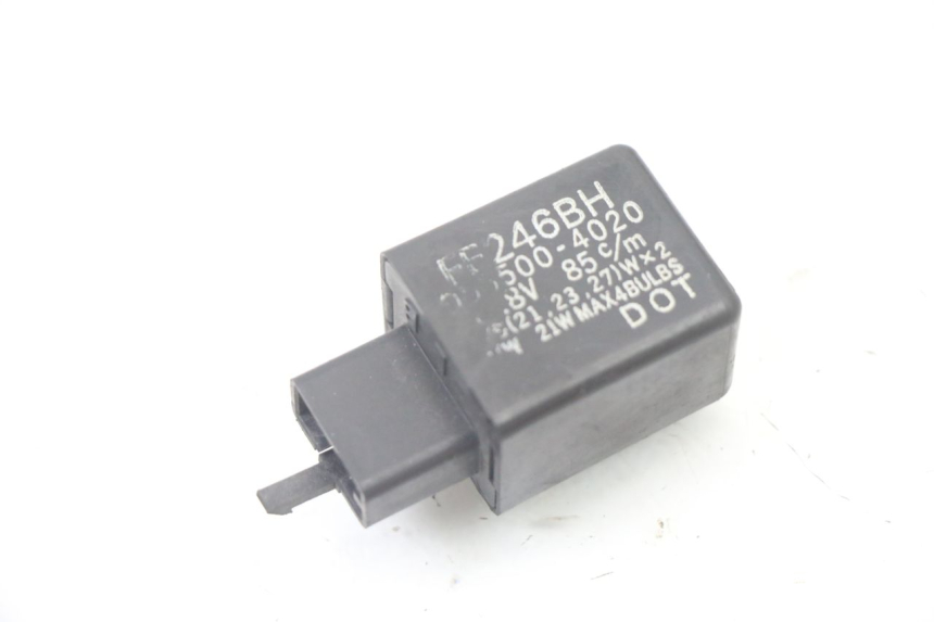 photo de TURN SIGNAL RELAY KAWASAKI ZR7 ZR-7 S 750 (1999 - 2004)
