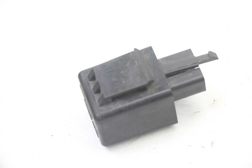 photo de TURN SIGNAL RELAY KAWASAKI ZR7 ZR-7 S 750 (1999 - 2004)