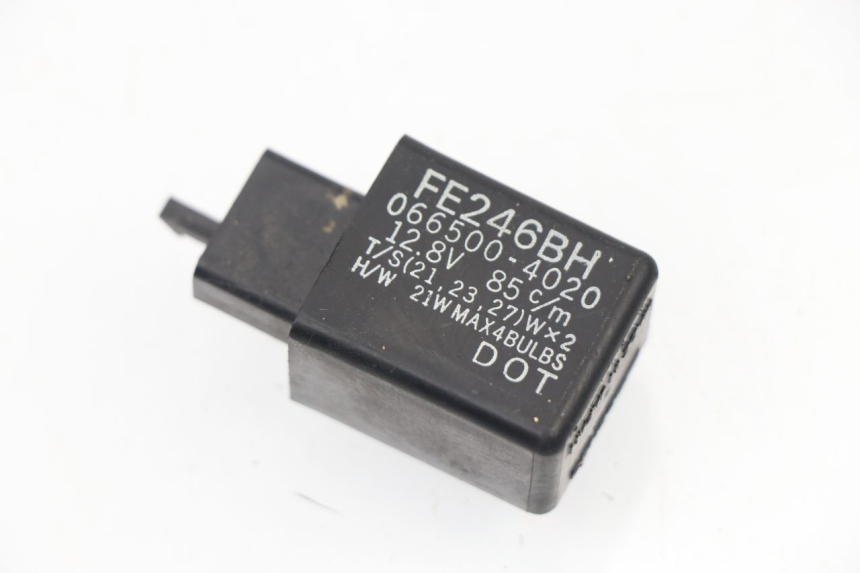 photo de TURN SIGNAL RELAY KAWASAKI ZZR ZX-14 ABS 1400 (2006 - 2011)