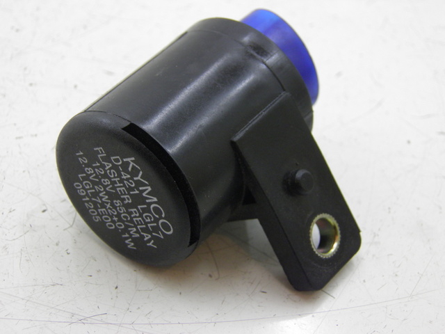 photo de TURN SIGNAL RELAY KYMCO QUANNON NAKED 125 (2010)