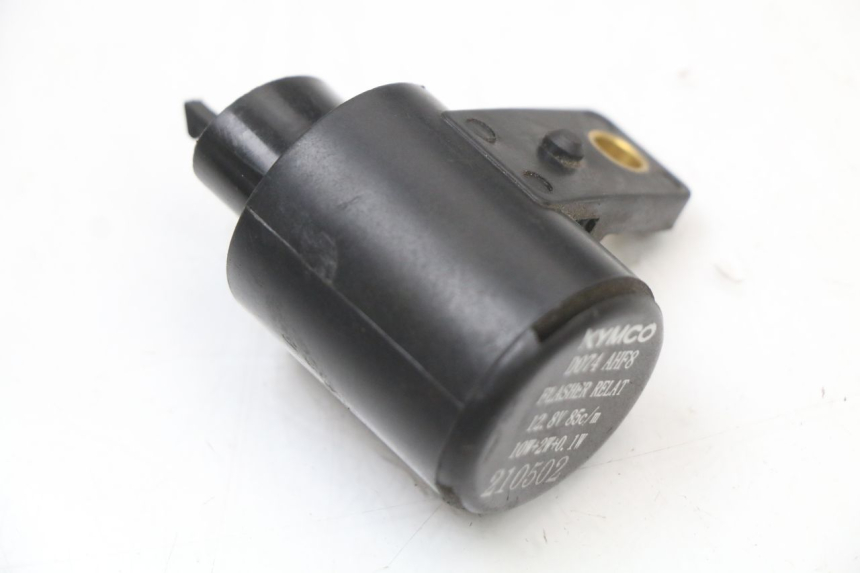 photo de TURN SIGNAL RELAY KYMCO SUPER 8 4T 50 (2021 - 2024)