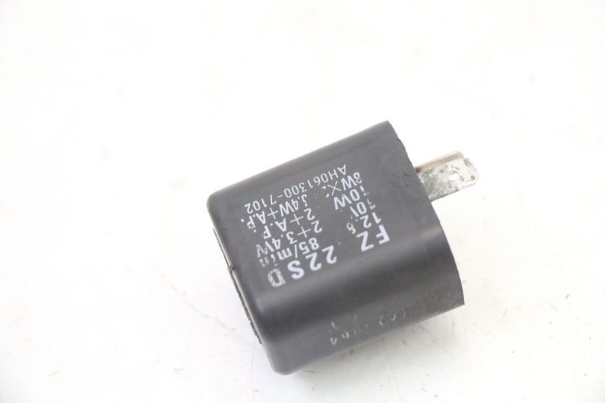 photo de TURN SIGNAL RELAY MBK BOOSTER SPIRIT NAKED 50 (2004 - 2017)