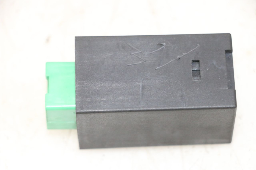 photo de TURN SIGNAL RELAY PIAGGIO MP3 500 (2014 - 2016)