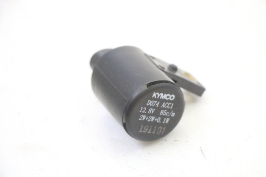 photo de TURN SIGNAL RELAY KYMCO LIKE 4T 50 (2019 - 2025)
