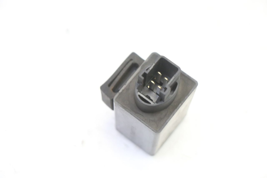 photo de TURN SIGNAL RELAY HONDA NTV DEAUVILLE ABS 700 (2007 - 2016)