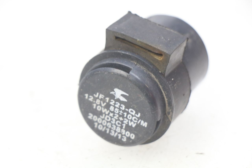 photo de FLASHER RELAY PEUGEOT KISBEE 2T 50 (2010 - 2017)