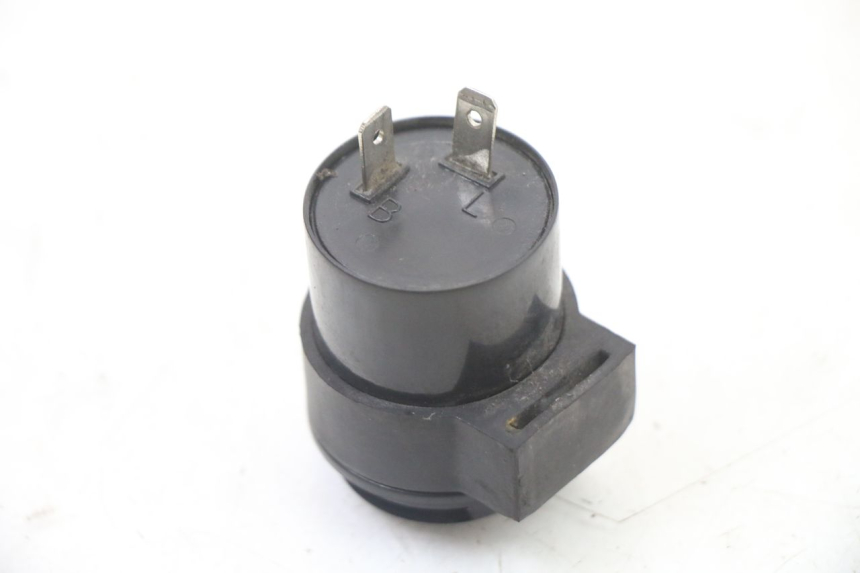 photo de FLASHER RELAY PEUGEOT KISBEE 4T 50 (2010 - 2017)