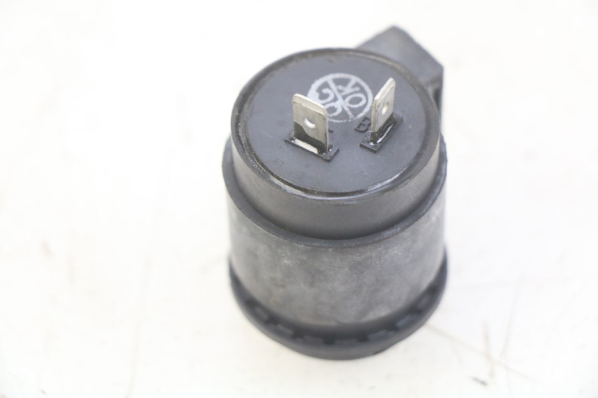 photo de FLASHER RELAY PEUGEOT TWEET 4T 50 (2010 - 2014)