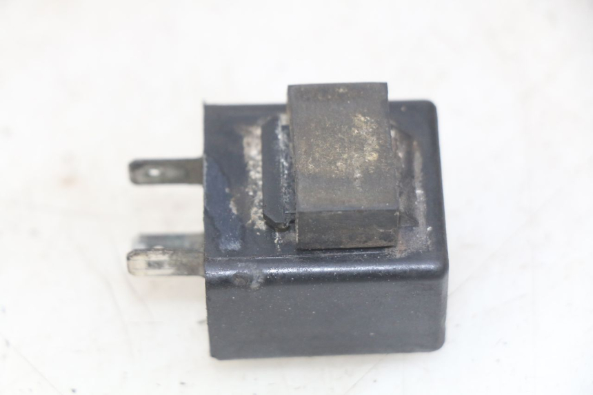 photo de FLASHER RELAY PEUGEOT XP6 50 (2006 - 2011)