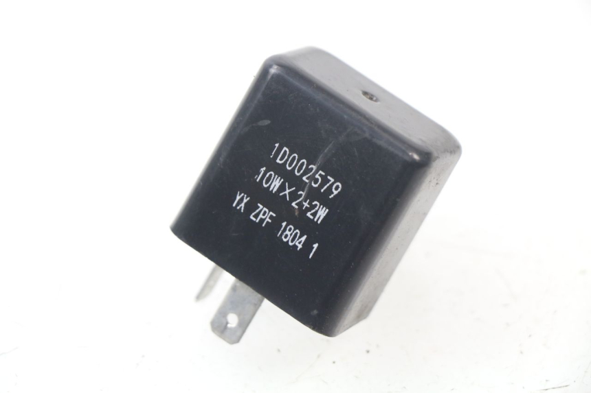 photo de FLASHER RELAY PIAGGIO ZIP 4T 50 (2018 - 2020)