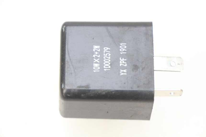 photo de FLASHER RELAY PIAGGIO ZIP 4T 50 (2018 - 2020)