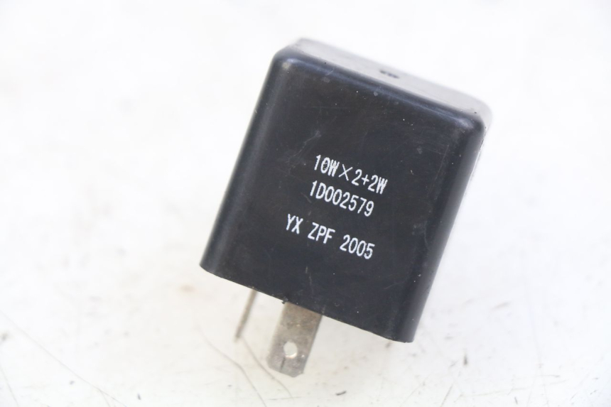 photo de FLASHER RELAY PIAGGIO ZIP 4T 50 (2018 - 2020)