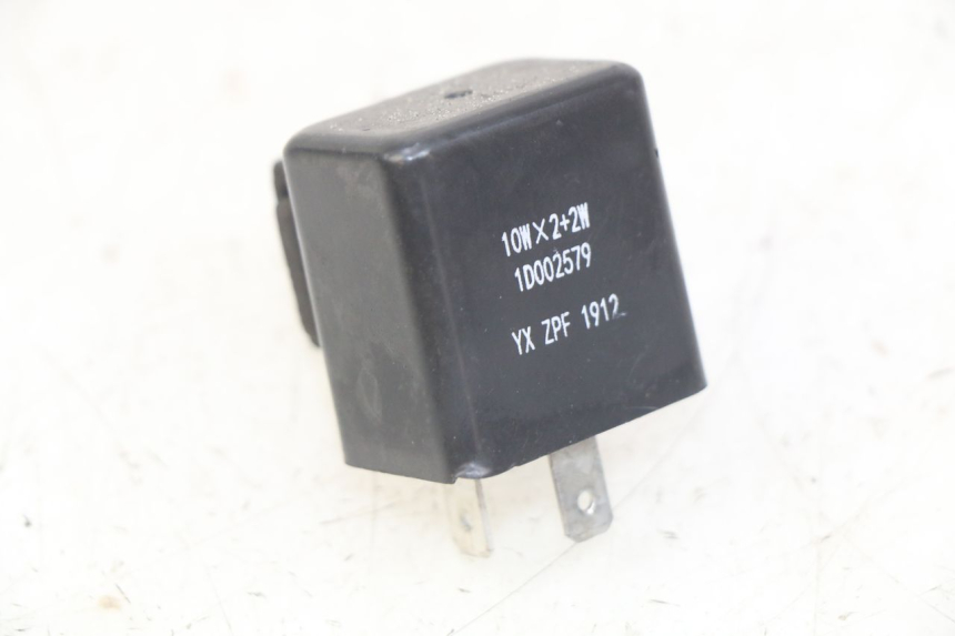 photo de FLASHER RELAY PIAGGIO ZIP 4T 50 (2018 - 2020)