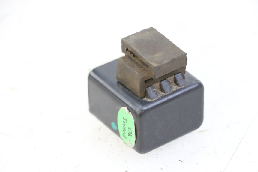 photo de FLASHER RELAY PIAGGIO ZIP 4T 50 (2018 - 2020)