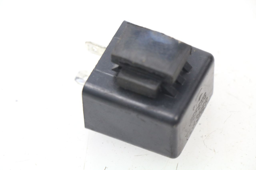 photo de TURN SIGNAL RELAY RIDE JUMP 2T 50 (2012 - 2017)