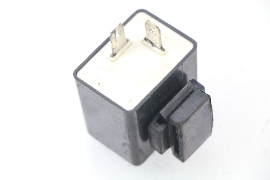 photo de TURN SIGNAL RELAY RIDE JUMP 2T 50 (2012 - 2017)