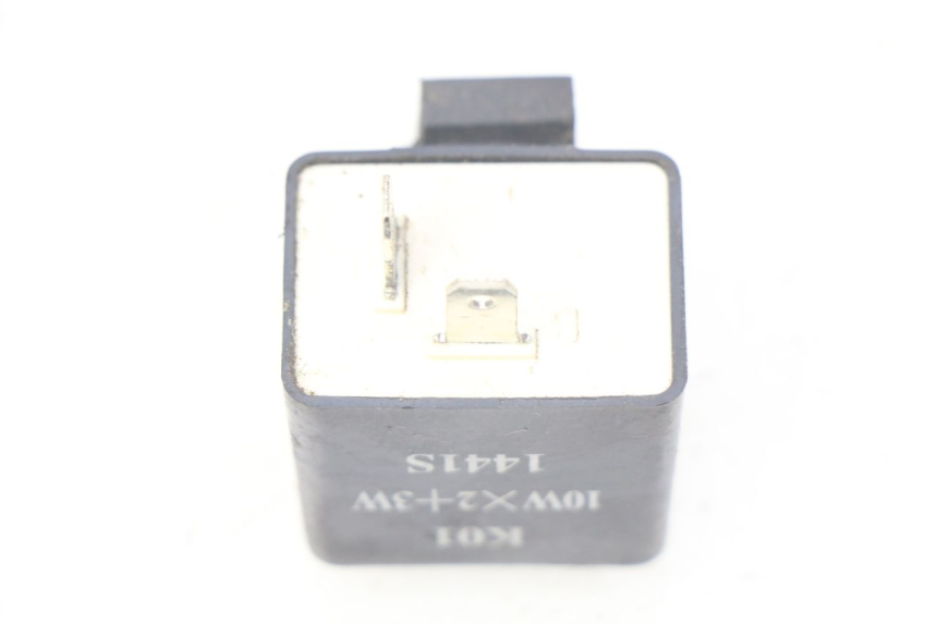 photo de TURN SIGNAL RELAY RIDE JUMP 2T 50 (2012 - 2017)