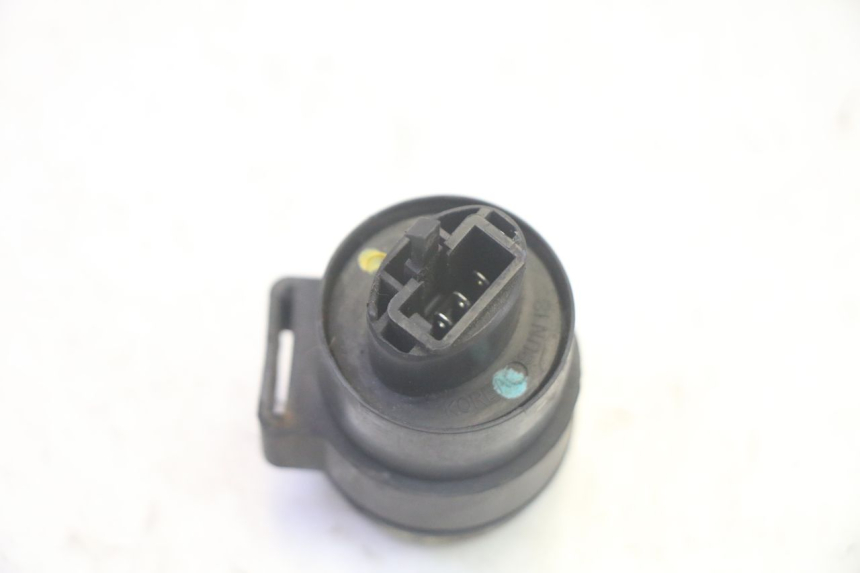 photo de TURN SIGNAL RELAY DAELIM S1 125 (2007 - 2016) - Zoom on usage condition