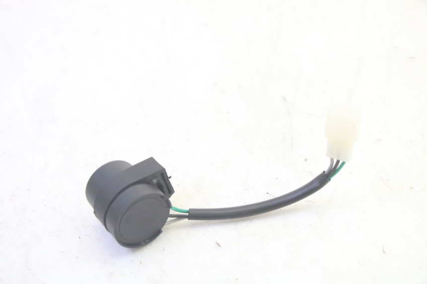 photo de TURN SIGNAL RELAY JM MOTORS SANTANA EVO 50 (2024 - 2026) - Zoom on usage condition