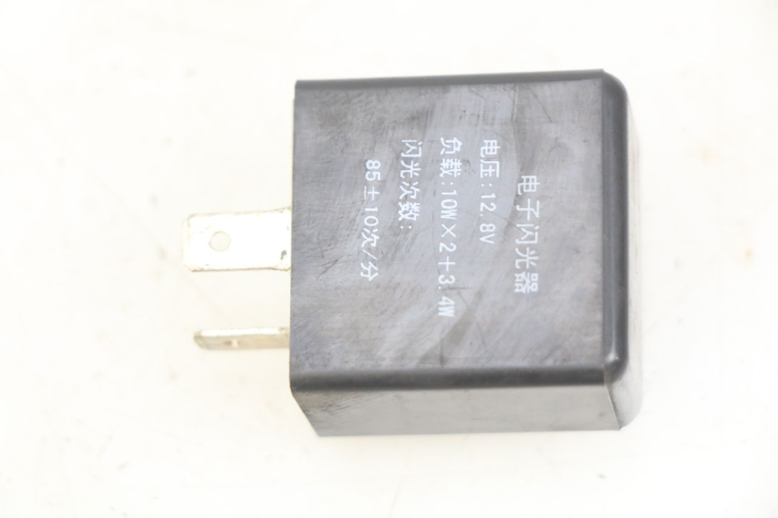photo de FLASHER RELAY APRILIA SCARABEO LIGHT 125 (2007 - 2011)