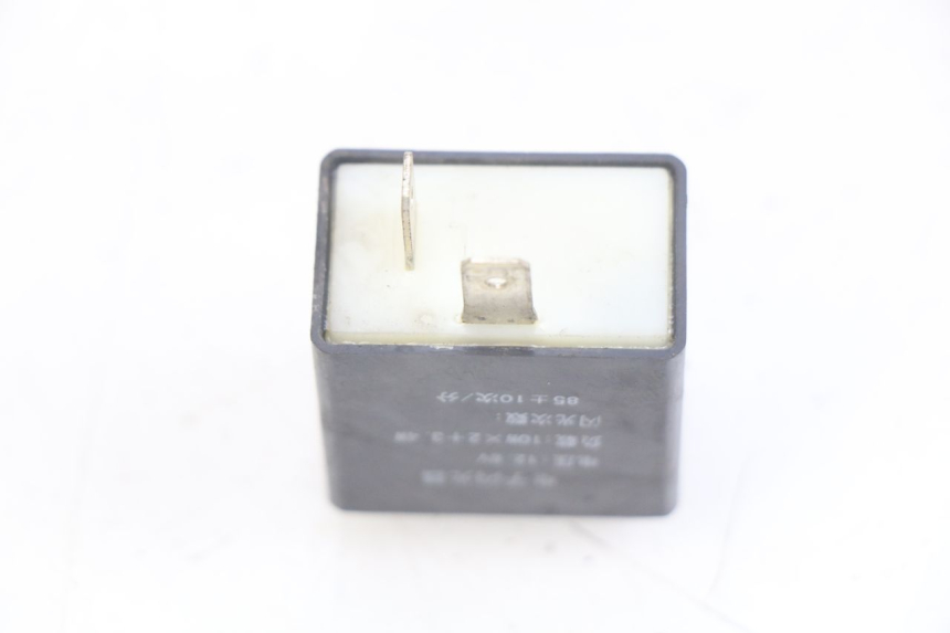 photo de FLASHER RELAY APRILIA SCARABEO LIGHT 125 (2007 - 2011)