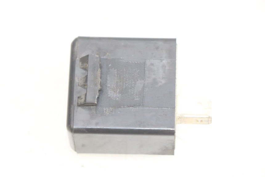 photo de FLASHER RELAY APRILIA SCARABEO LIGHT 125 (2007 - 2011)