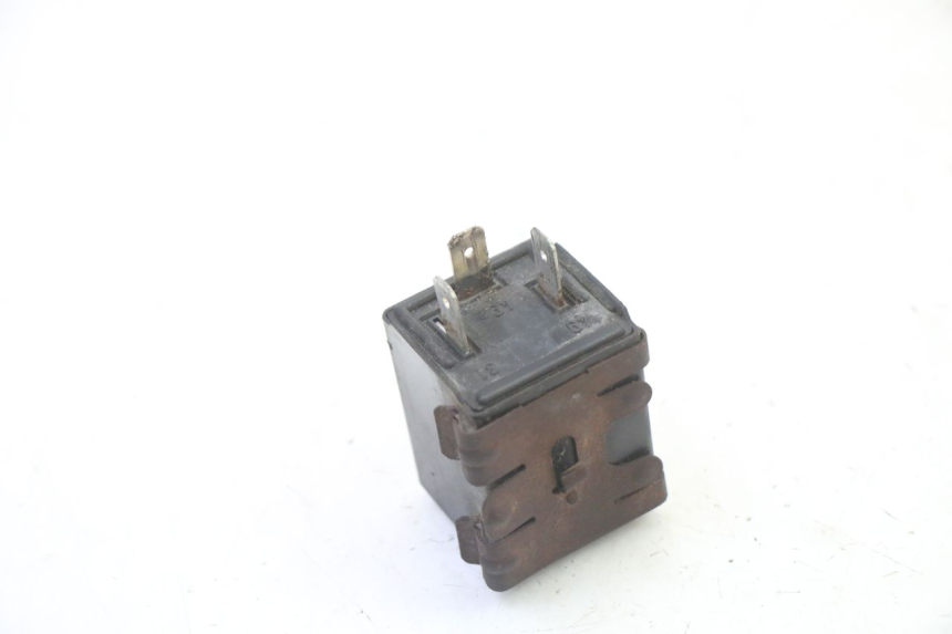 photo de TURN SIGNAL RELAY TRIUMPH SPRINT 900 (1995 - 1998)