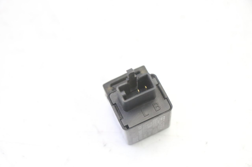 photo de TURN SIGNAL RELAY HONDA ST PAN EUROPEAN 1300 (2002 - 2013)