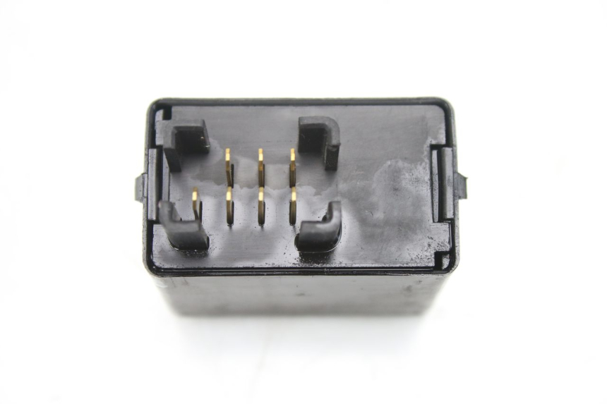 photo de FLASHER RELAY SUZUKI AN BURGMAN 400 (2006 - 2010)