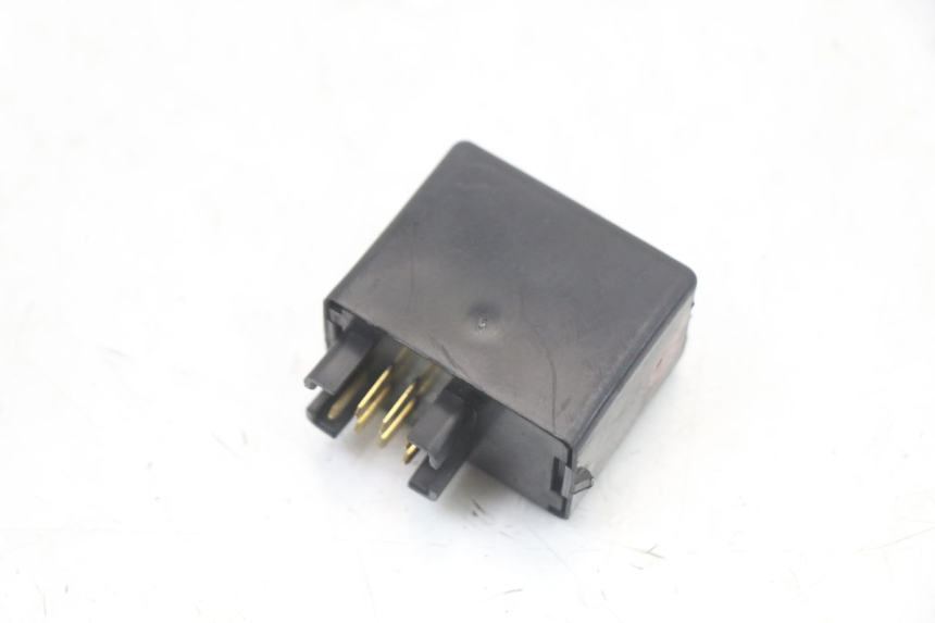 photo de TURN SIGNAL RELAY SUZUKI BURGMAN 125 (2018 - 2021)