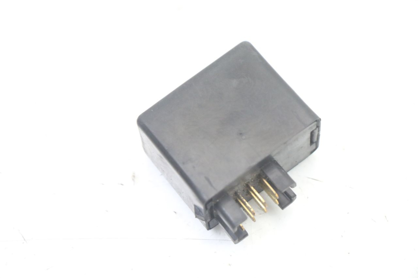 photo de TURN SIGNAL RELAY SUZUKI BURGMAN 125 (2015 - 2017)