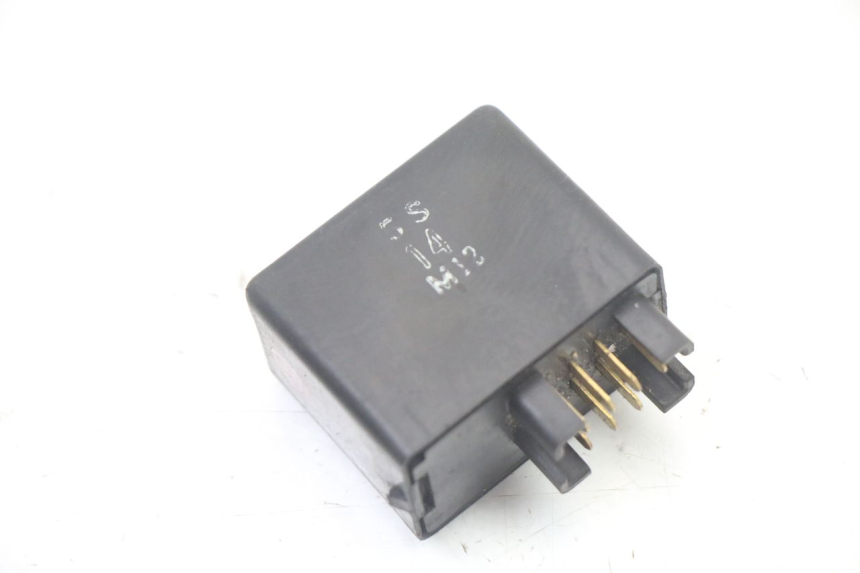 photo de TURN SIGNAL RELAY SUZUKI BURGMAN 125 (2015 - 2017)