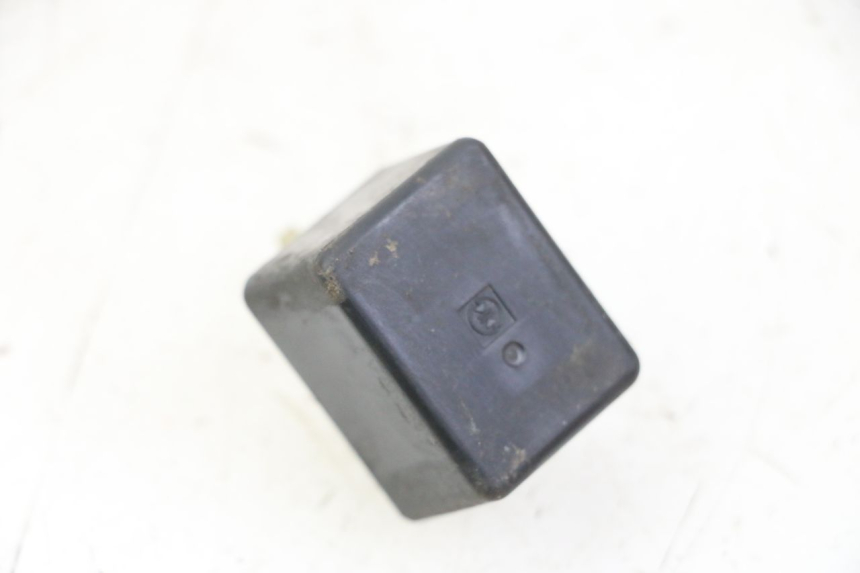 photo de FLASHER RELAY SUZUKI BURGMAN 125 (2007 - 2014)