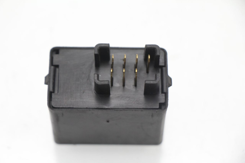 photo de TURN SIGNAL RELAY SUZUKI GSF N BANDIT 600 (2000 - 2004)