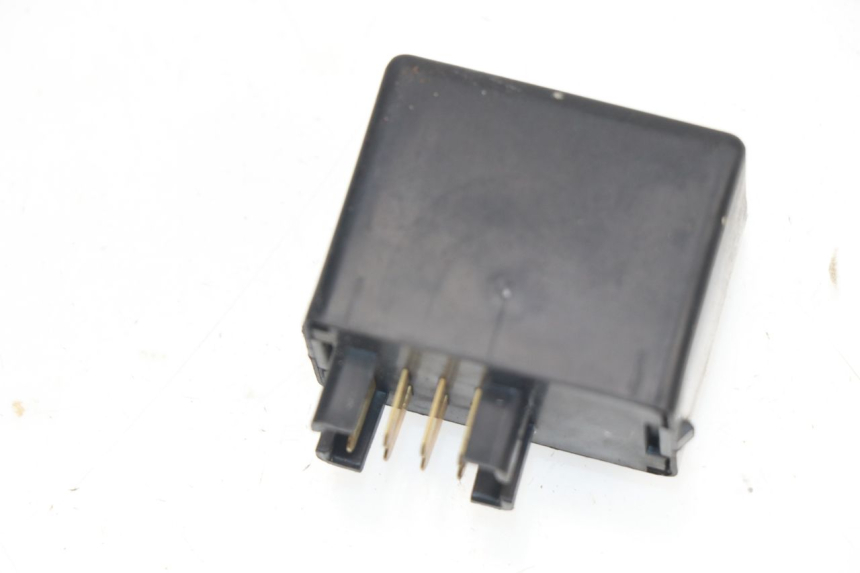 photo de TURN SIGNAL RELAY SUZUKI GSR 750 (2011 - 2017)