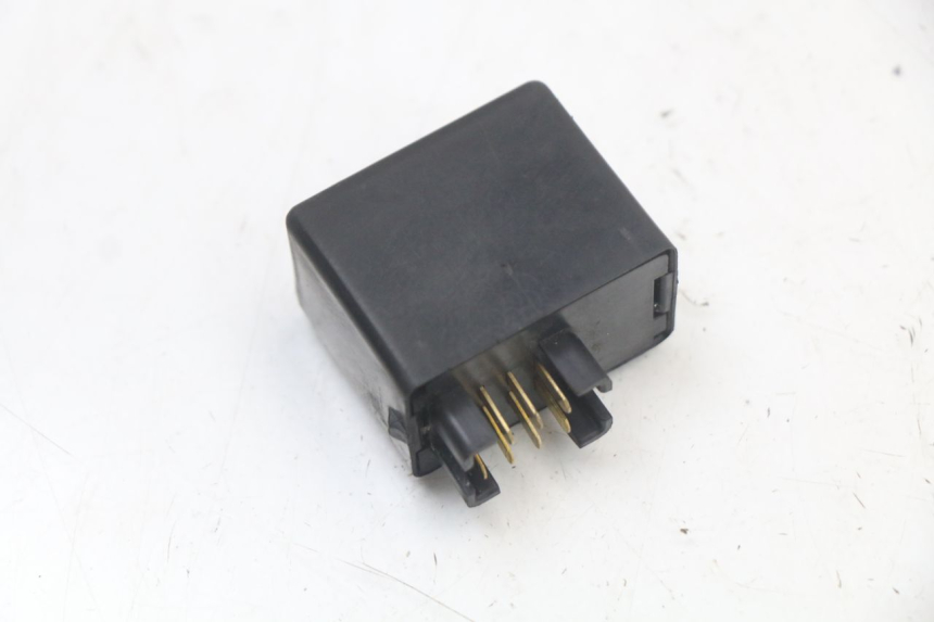 photo de TURN SIGNAL RELAY SUZUKI GSR 750 (2011 - 2017)