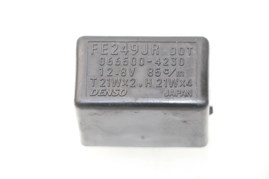 photo de TURN SIGNAL RELAY SUZUKI SV S ABS 650 (2003 - 2009)