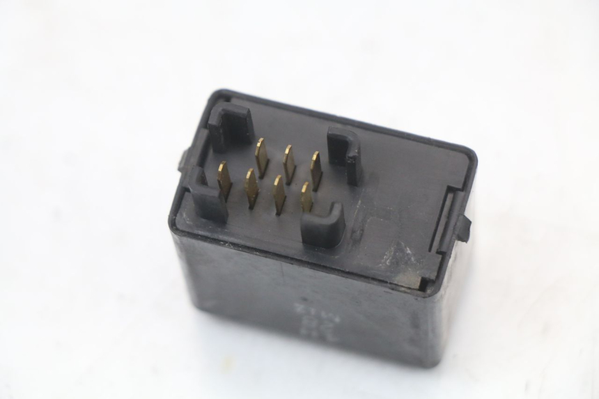 photo de TURN SIGNAL RELAY SUZUKI VL INTRUDER 125 (2004 - 2007)