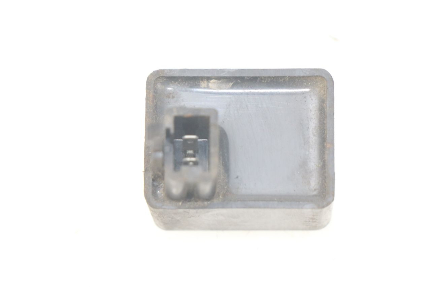 photo de FLASHER RELAY SUZUKI XF FREEWIND 650 (1997 - 2003)